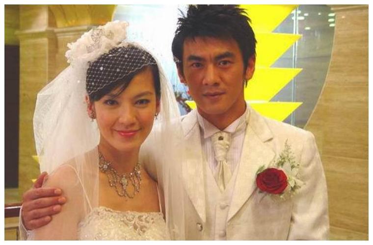 他曾是郑伊健的保镖,最穷时妻子嫁给他,如今是银幕"特种兵王"