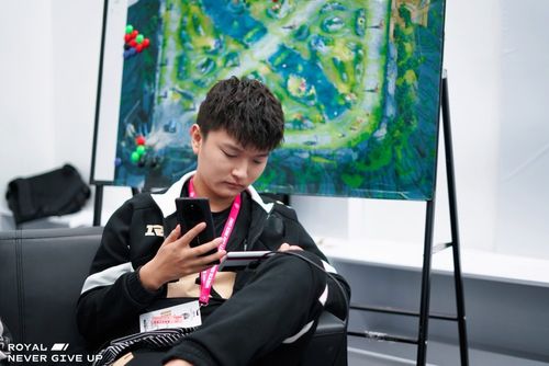 猪哼直言:哪怕"中核版本"来了,rngm猫神也做不了什么