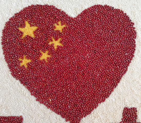 大米,小米,红豆…… 小学生粮食制手工送祝福