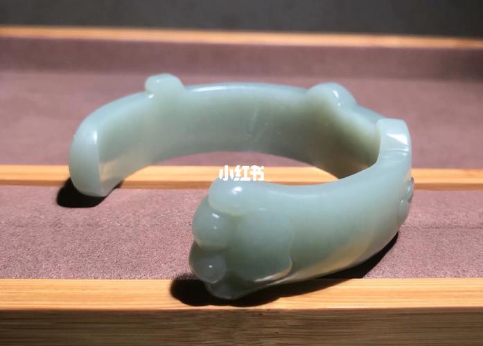 佳人美玉: 看一看 瞧一瞧 且末蓝猫爪镯 可可爱爱 萌萌的猫爪_蓝猫