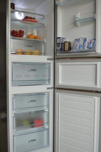 家用冰箱选什么牌子好之小天鹅226l三门风冷无霜冰箱