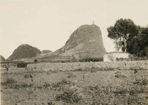 熊岳八景之一:望儿山高 摄于二十世纪初