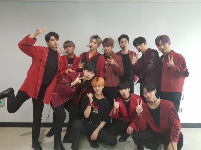 微博@tttangsiqi wannaone