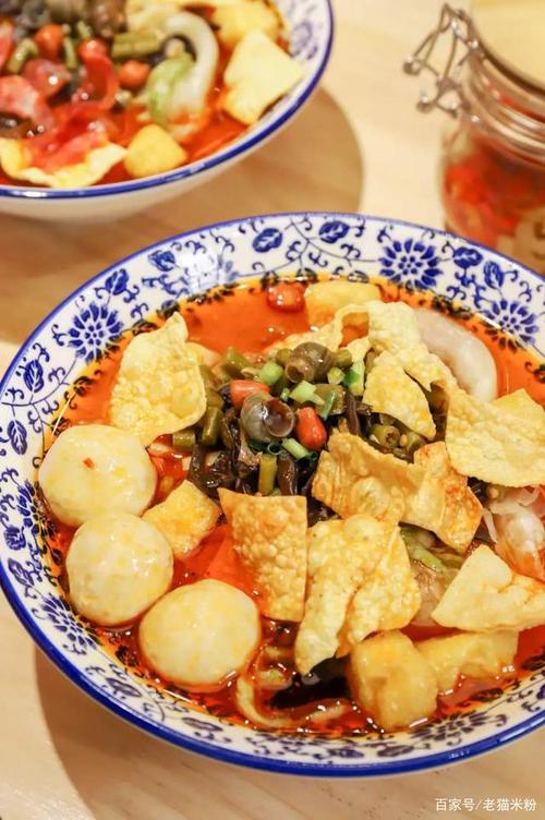 包心鱼丸螺蛳粉