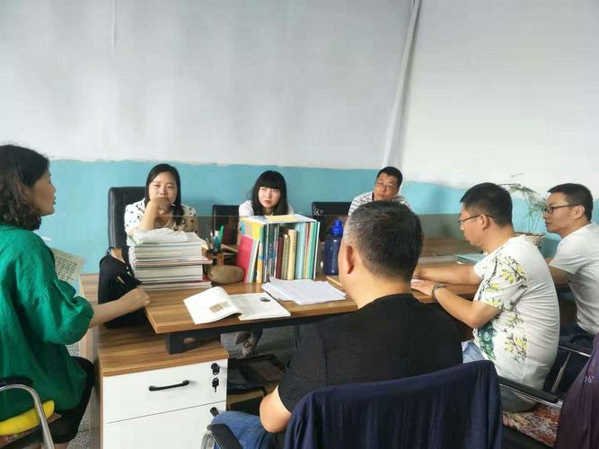 拜泉县第三中学开展集体备课活动