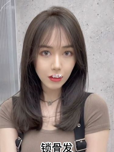 2021最适合女生的减龄锁骨发,初恋发发型,_发型_减龄