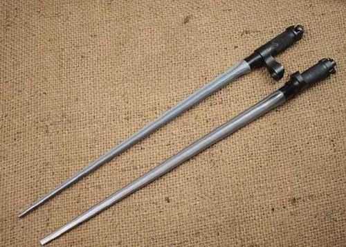 三棱军刺究竟是被历史淘汰,还是被禁止使用的?快来了解一下