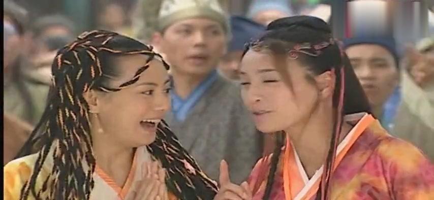 花姑子:竹妖暗中施法,让快要被火烧死的书生无罪释放!