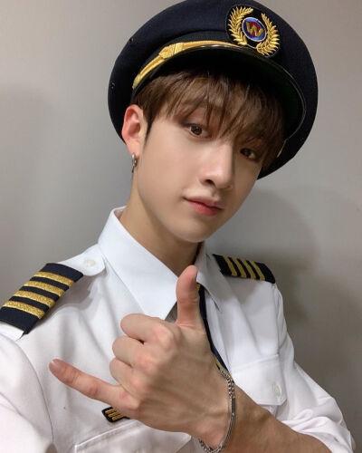 stray kids 方灿(bang chan)
