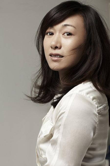 而对于齐欢来说,与"延娥"这一角色的相识,仿佛就发生在昨天.