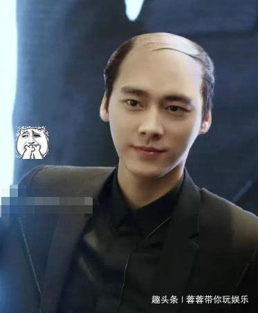 抖音"秃顶小哥"走红,当女友摘掉他假发后,让人直呼陆超本人?