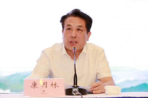 攸县县委书记康月林回答记者提问