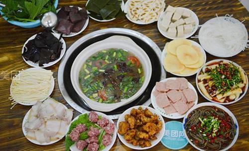 晓豆汤贵阳特色豆米火锅野菜馆