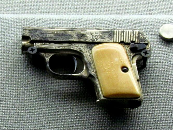 【转载】掌心雷----- 勃朗宁m1906袖珍手枪