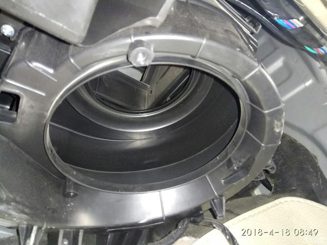 空调鼓风机异响的进