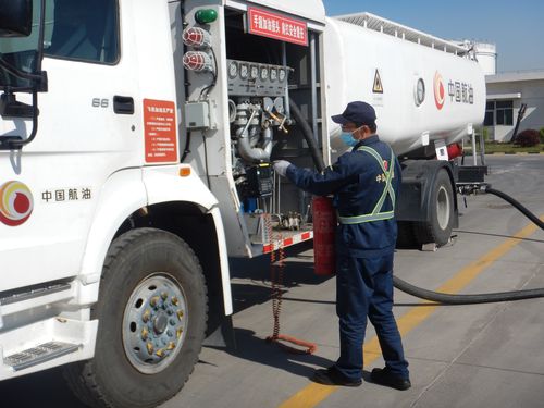 中国航油山西分公司开展机坪加油车失火应急演练 – 中国民用航空网