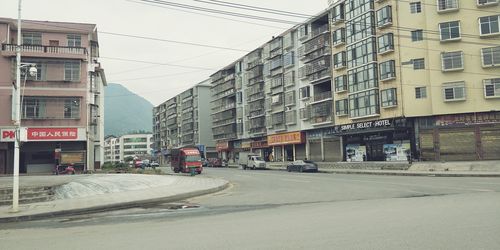 请在泸溪县老城楠木洲桔园路安装路灯
