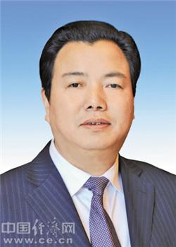 凉山新一届州长,副州长简历(州长苏嘎尔布)