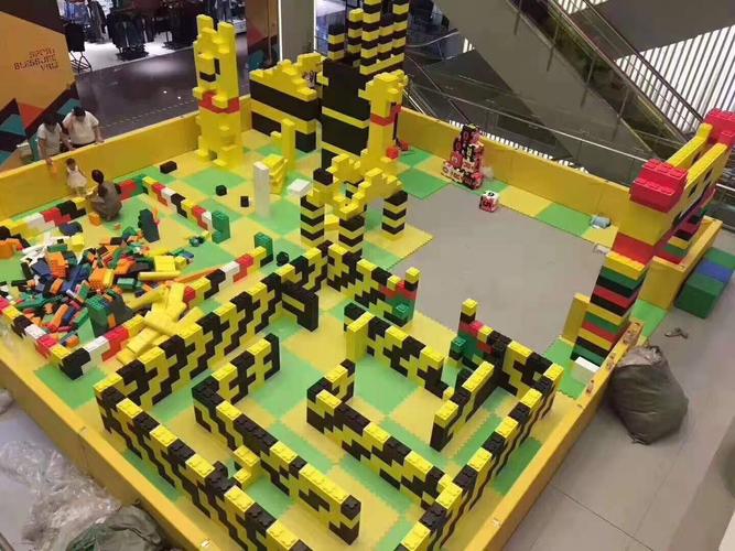 儿童游乐道具 乐高积木王国大型积木乐园出租出售6868面积大小