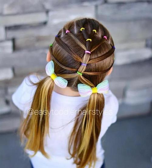 最新款小女孩好看的辫子编发发型美美哒