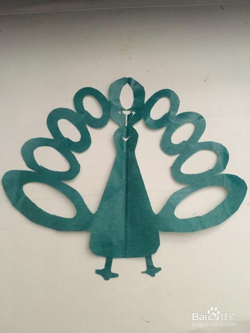 儿童剪纸 怎样用彩纸裁剪一只漂亮的绿孔雀