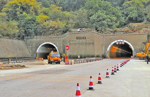 鼓山马尾两隧道8日起拓宽改造 下院前的下穿通道6月有望建成通行_福州