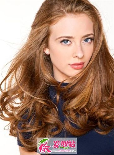 黄黑肤色染什么发色显白 棕色染发显白减龄