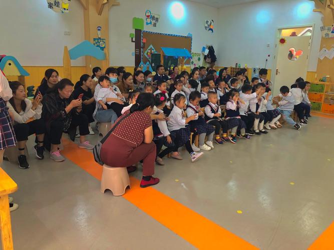 德威幼儿园小一班《中秋月儿圆》主题活动圆满成功