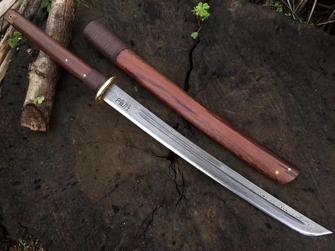 『鉴赏』中号马刀总长68厘米