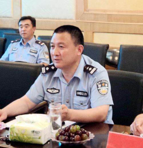 李海祥等调研城区交通秩序管理工作_竹溪新闻网