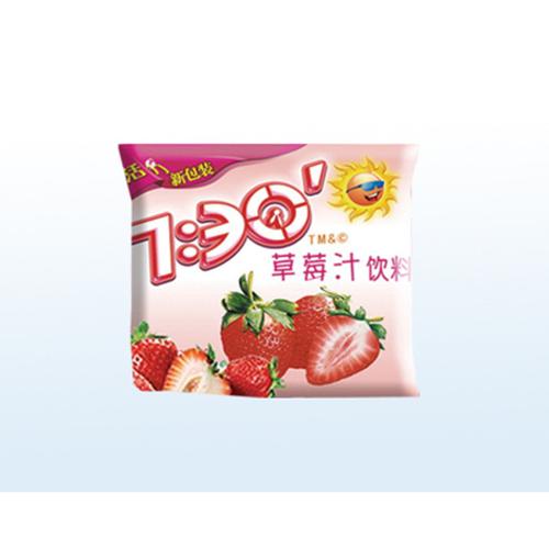 阳光七点半草莓汁饮料