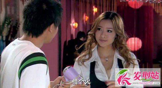 非诚勿扰李纳个人资料三围身高内衣模特李纳曾出演爱情公寓2