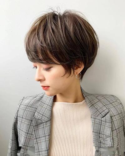 2021春天"超短发纹理烫"