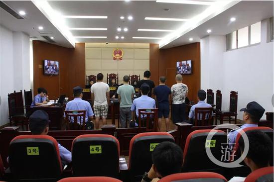 发招嫖卡,非法造枪 重庆一黑恶势力团伙被判刑