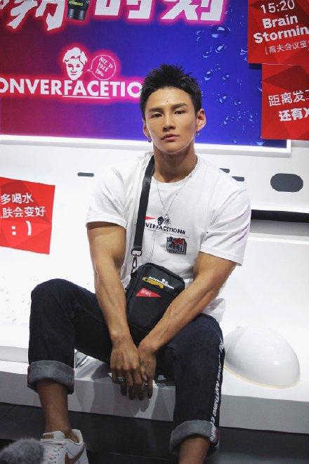 邓梓杭jason