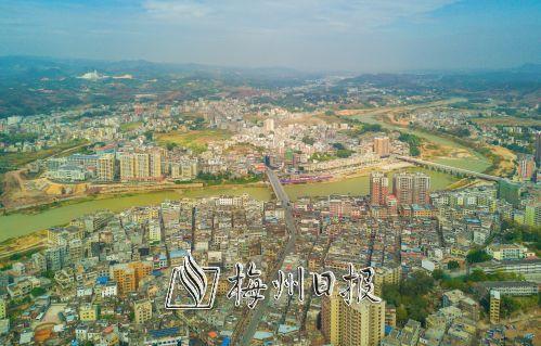 正文   镇情概述   安流镇位于梅州市五华县东南部,琴江上游,距离县城