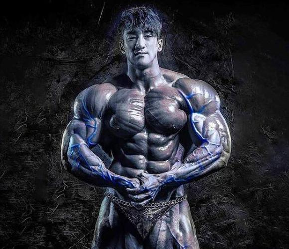 亚洲健美巨兽可以超越施瓦辛格?那就是:黄哲勋!