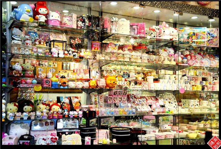 琳琅满目的各式商品