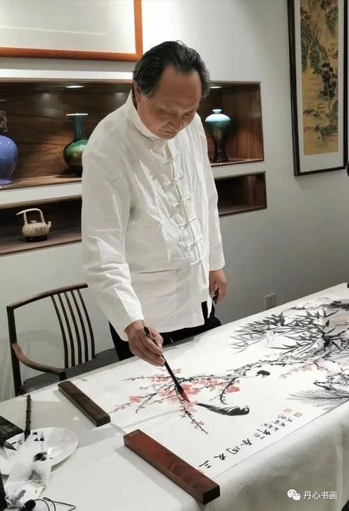 一,画家简介王东,字昊魁,又名王道夫,号木翁人,逸雅斋主,1964年出生
