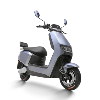 雅迪(yadea)电动车莱特动力版电动摩托车石墨烯电池时尚电动踏板车