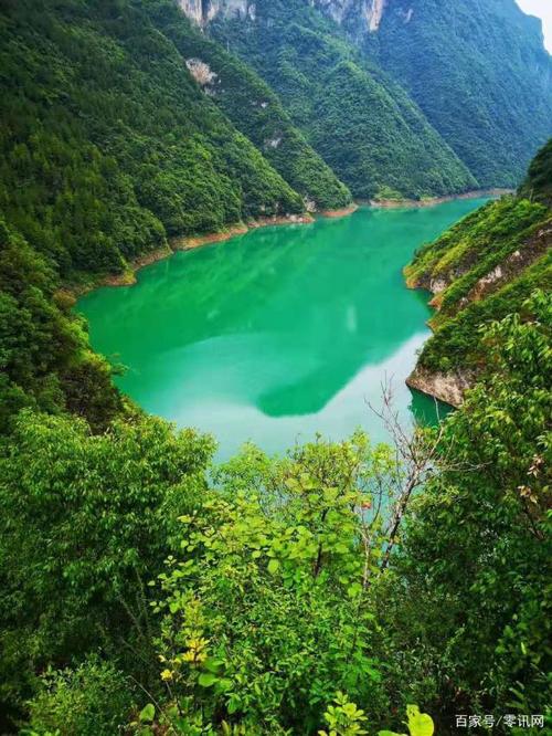 重庆市巫溪县的青山绿水金山银山.