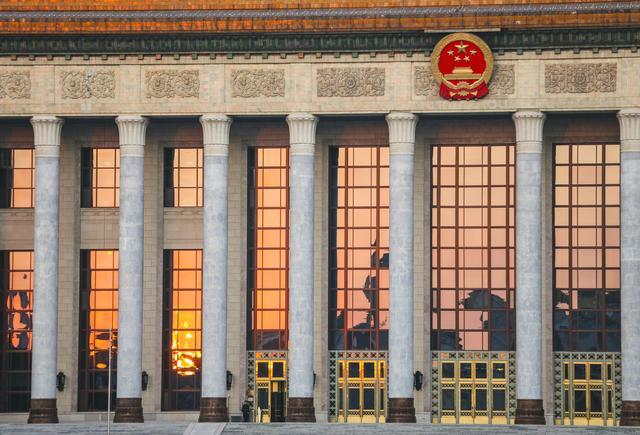 这是3月5日拍摄的北京人民大会堂.新华社记者 兰红光 摄