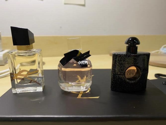 ysl圣罗兰香水小样(黑鸦片)(反转巴黎)(自由之水)7.