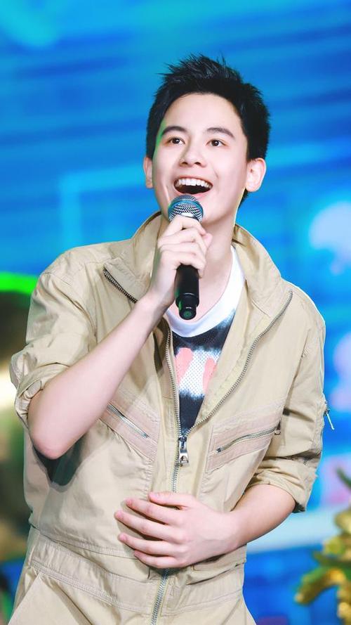 胡先煦五四晚会开场 中国式少年青春开唱