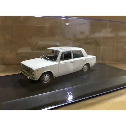 1:43苏联拉达合金经典汽车模型 苏联合金车模 拉达车模型 ixo收藏