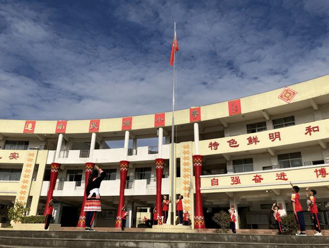 清远日报记者 江元威 摄清城区新城小学开学第一