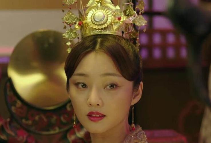 第七,杨贵妃   在《灵魂摆渡》中,刘芊含饰演杨贵妃一角,是一个