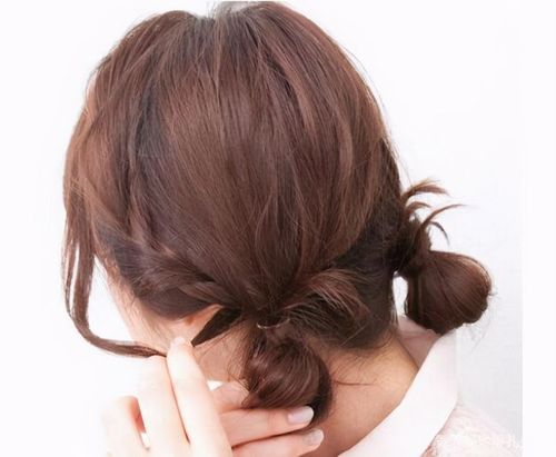 中长发的女生,头发这样扎起来就能变得特别的自然大气|发型|小清新