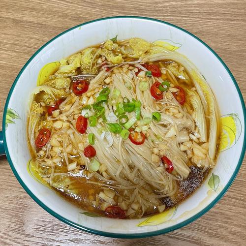 金针菇娃娃菜