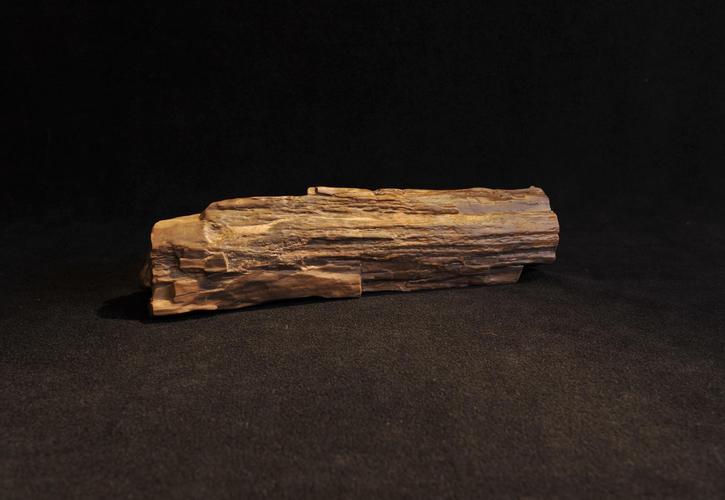 6060 清 木纹石摆件